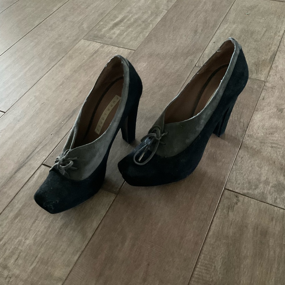 Pura Lopez Heels